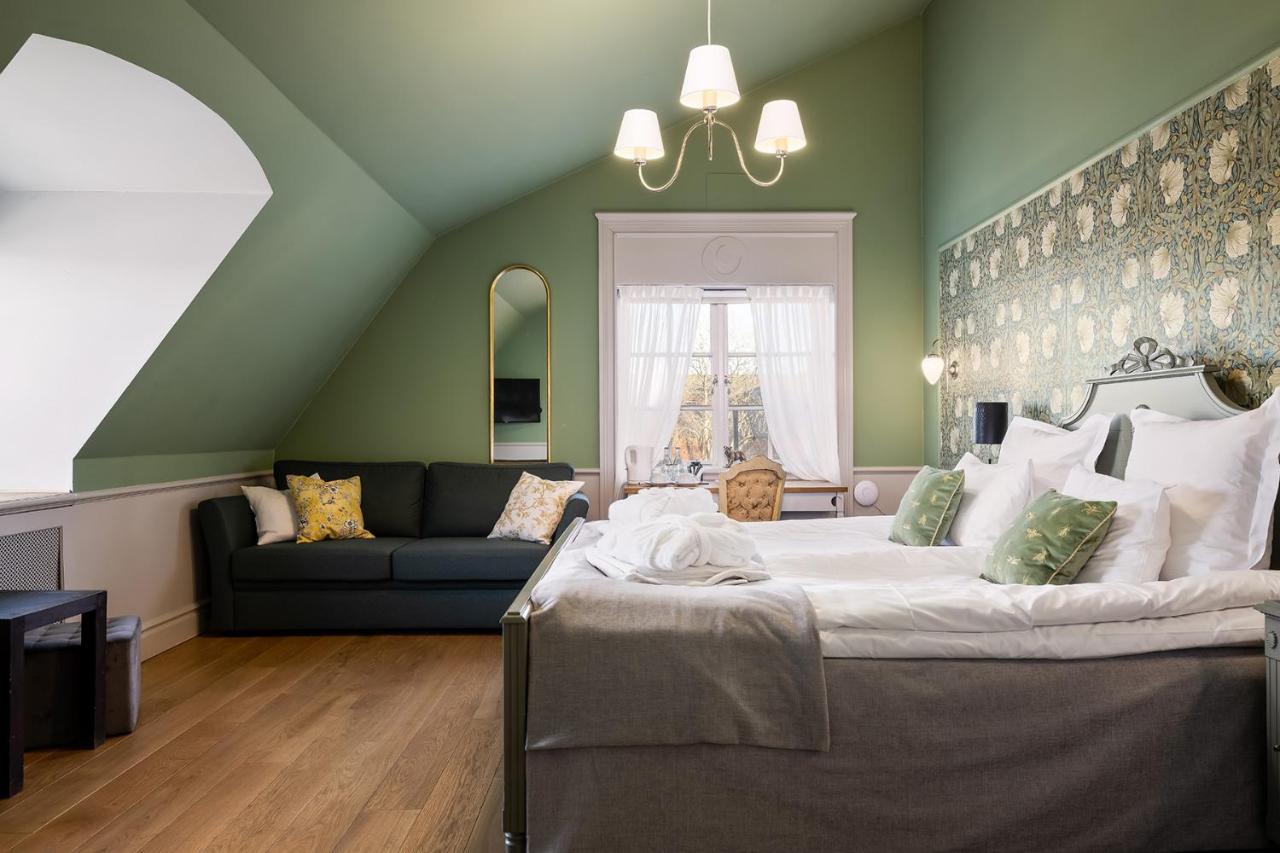 Haeringe Slott Hotel Musko Havsbad Екстериор снимка