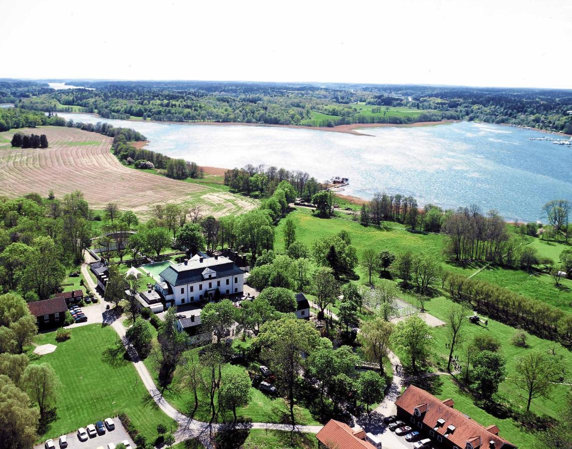 Haeringe Slott Hotel Musko Havsbad Екстериор снимка