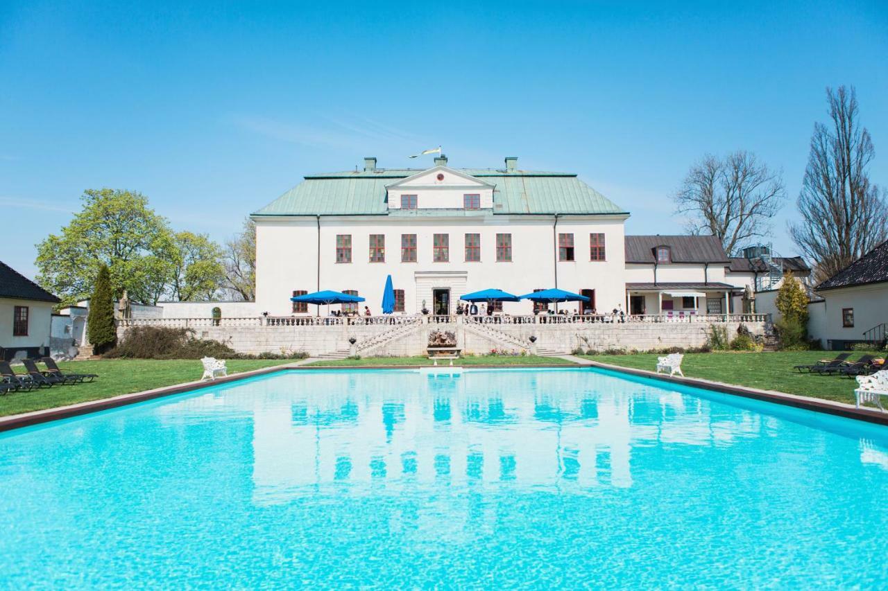 Haeringe Slott Hotel Musko Havsbad Екстериор снимка