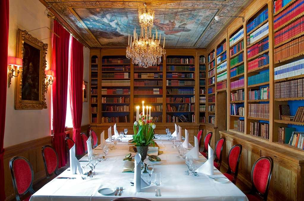 Haeringe Slott Hotel Musko Havsbad Съоръжения снимка